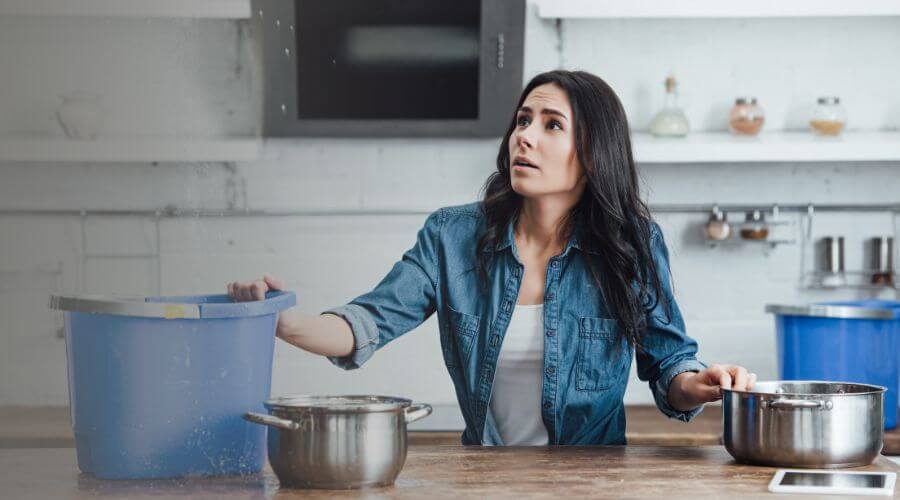 Why choose water damage restoration service for basement flood restoration services in La Palma